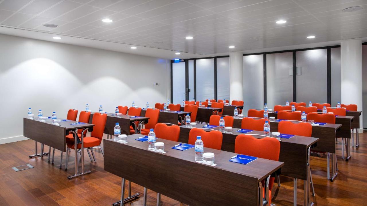 Radisson Blu Hotel & Convention Centre Kigali Exteriér fotografie Meeting room